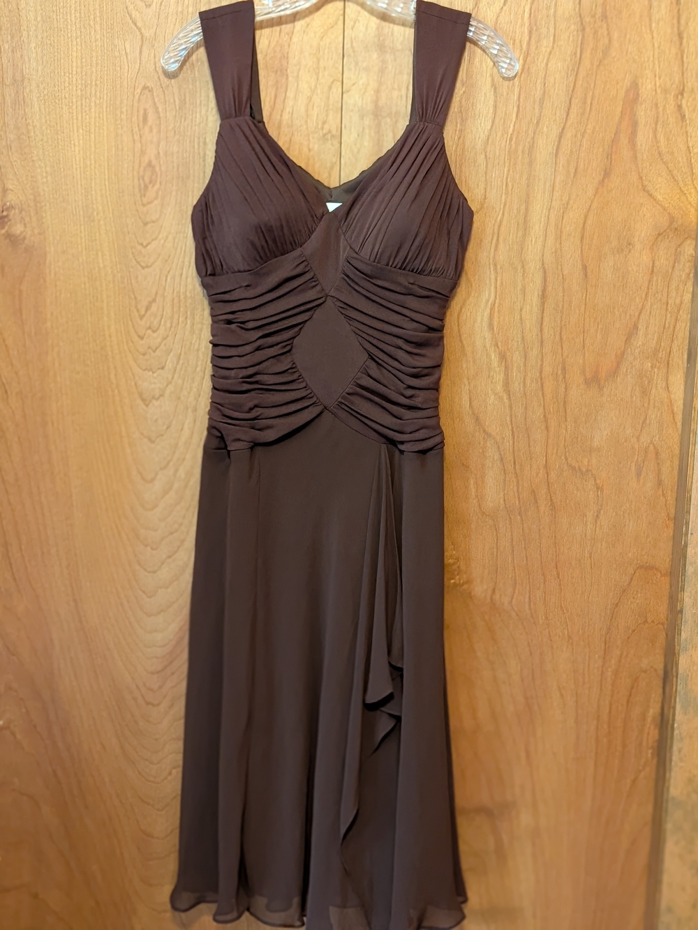 Sangria Sleeveless Chocolate Ruched Midi Dress